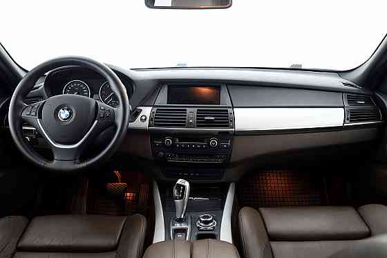 BMW X5 xDrive 35D Sportpakett 3.0 D 210kW Tallina