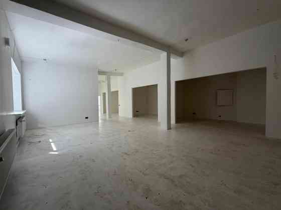 Сдаются светлые офисные помещения в индустриальном стиле. В помещениях есть как Рига