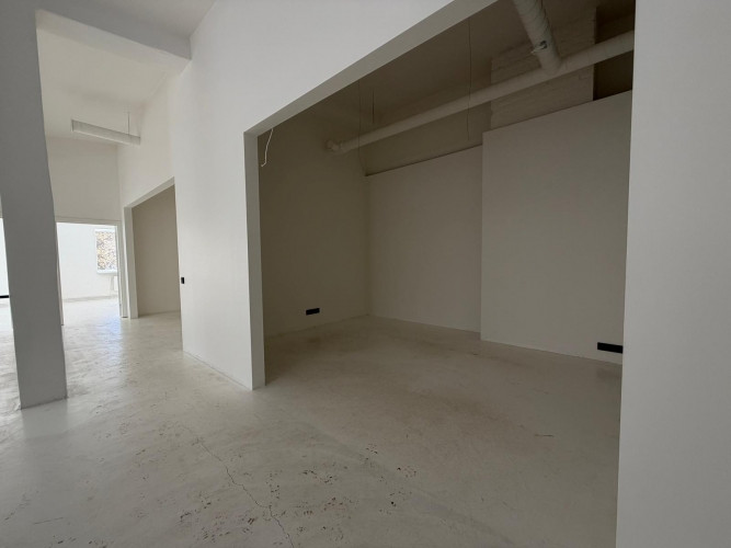 Сдаются светлые офисные помещения в индустриальном стиле. В помещениях есть как Рига - изображение 2