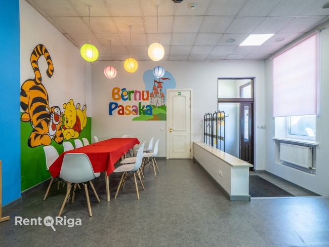 Retail or office premises for your business  Layout:  Private entrance from Hospitāļu Street. A spac Рига - изображение 4