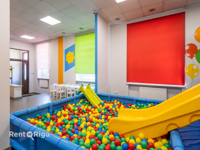 Retail or office premises for your business  Layout:  Private entrance from Hospitāļu Street. A spac Рига - изображение 7