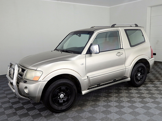 Mitsubishi Pajero Luxury ATM 3.2 DI-D 118kW Tallina - foto 2