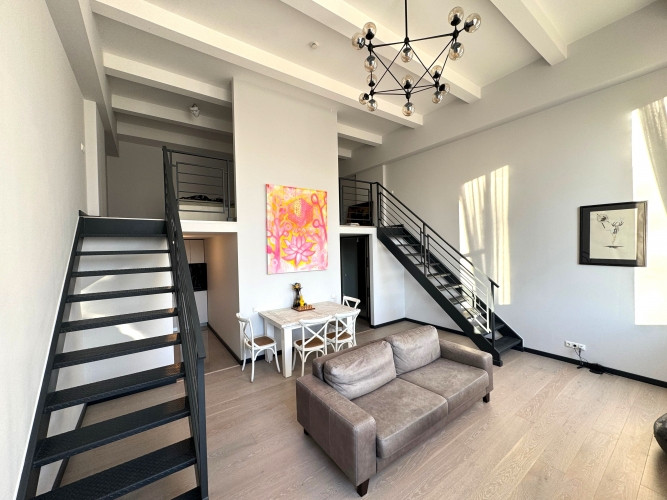 Квартира в стиле лофт в жилом комплексе "Kalnciema Quarter Residence", Агенскалнс  Планировка: Рига - изображение 2
