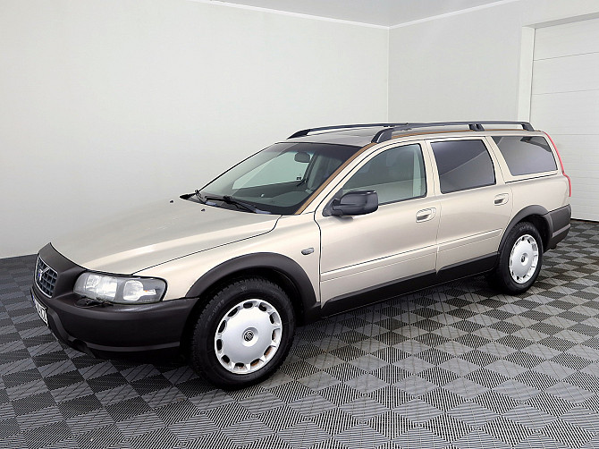 Volvo XC70 Summum AWD ATM 2.4 147kW Таллин - изображение 2