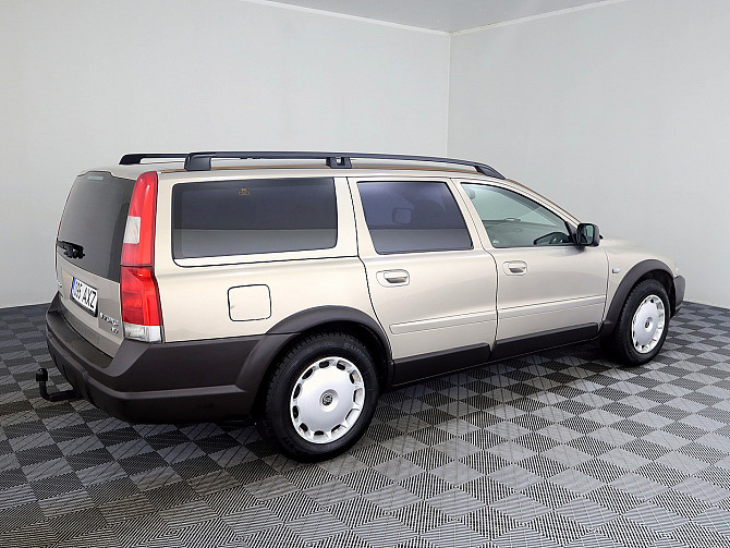 Volvo XC70 Summum AWD ATM 2.4 147kW Таллин - изображение 3