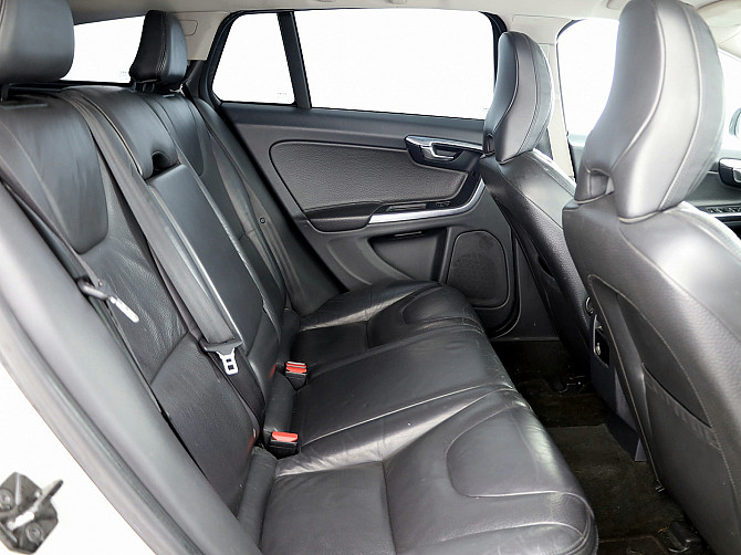 Volvo V60 Summum 2.0 D5 120kW Таллин - изображение 7