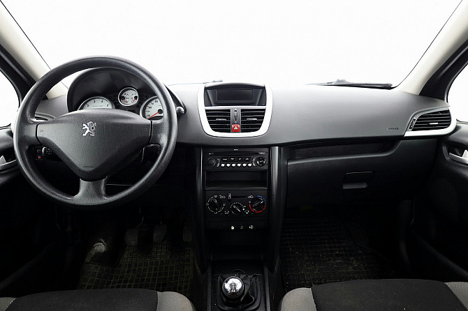 Peugeot 207 Elegance LPG 1.4 70kW Таллин - изображение 5