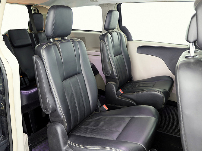 Chrysler Town  Country Luxury Facelift 3.6 208kW Tallina - foto 7