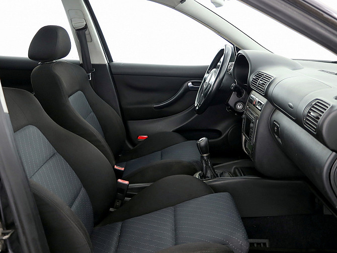 SEAT Leon Sportline 4Motion 4x4 2.8 150kW Таллин - изображение 6
