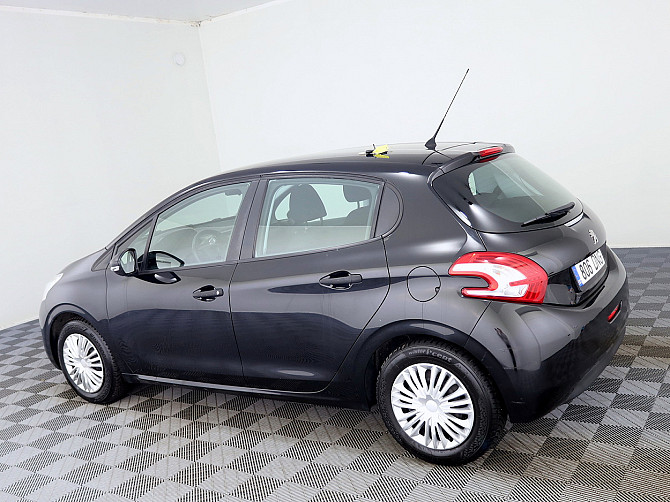 Peugeot 208 Elegance 1.0 50kW Таллин - изображение 4