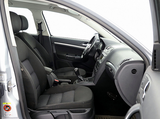 Skoda Octavia Comfortline 1.9 TDI 77kW Tallina - foto 6