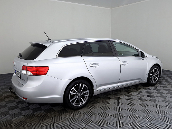 Toyota Avensis Linea Sol Facelift ATM 2.2 D-CAT 110kW Таллин - изображение 3