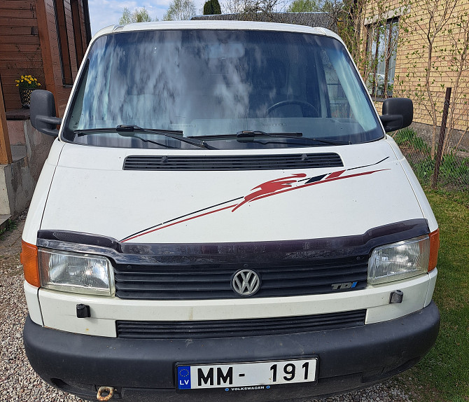 Pārdodu kravas Volkswagen Transporter 2, 5 TDI labā tehniskā stāvoklī, 3 sēdvietas.
Interesei... Кулдига - изображение 2