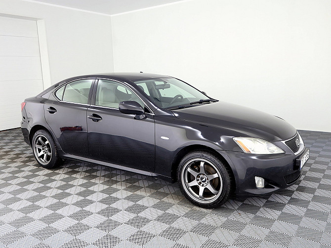Lexus IS 220 Luxury 2.2 D 130kW Tallina - foto 1