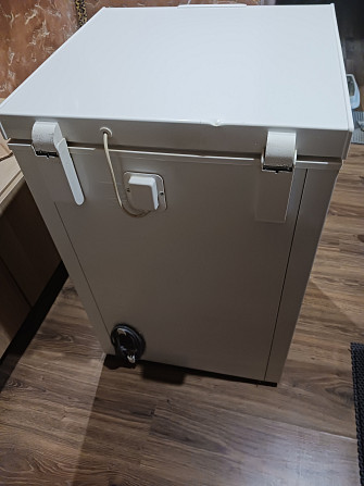 Pārdodu saldētavu 98L. Mazlietota. Augstums- 84cm Platums- 54, 5cm 150€ Rīga - foto 4