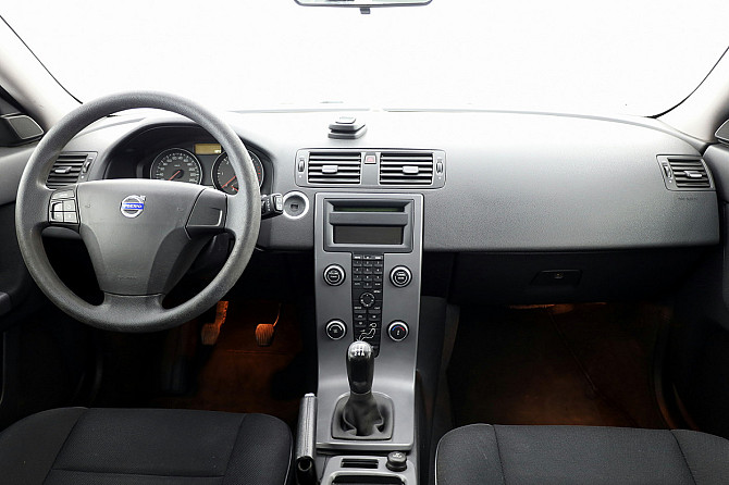 Volvo V50 Momentum Facelift 1.6 D4 80kW Таллин - изображение 5