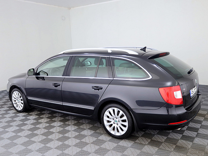 Skoda Superb Highline ATM 1.8 118kW Таллин - изображение 4