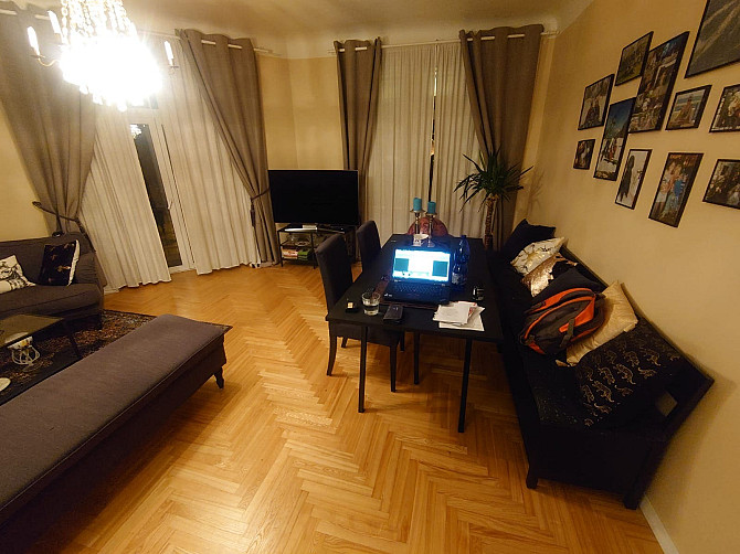 Pārdod 2 istabu dzīvokli Rīgas centrā, kapitālā Staļina laika ēkā. 62 m², 4. stāvs, divas... Rīga - foto 3