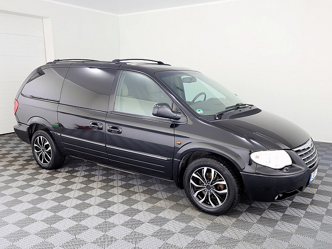 Chrysler Grand Voyager Limited ATM 2.8 CRD 110kW Tallina - foto 1