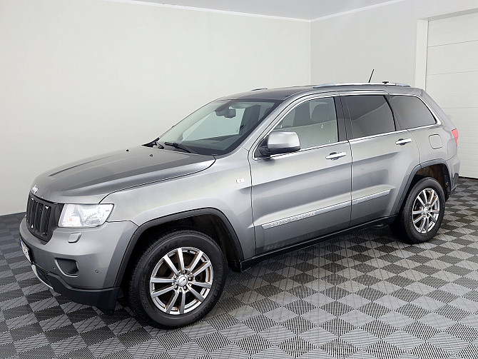 Jeep Grand Cherokee Limited ATM 3.0 CRD 177kW Tallina - foto 2