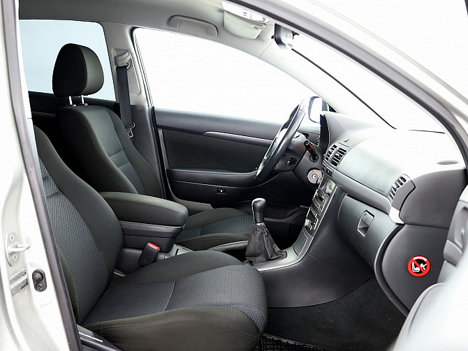 Toyota Avensis Linea Sol Facelift 2.0 108kW Таллин - изображение 6