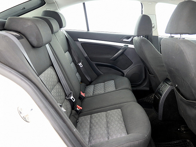 Skoda Octavia Comfortline Facelift ATM 1.9 TDI 77kW Tallina - foto 7