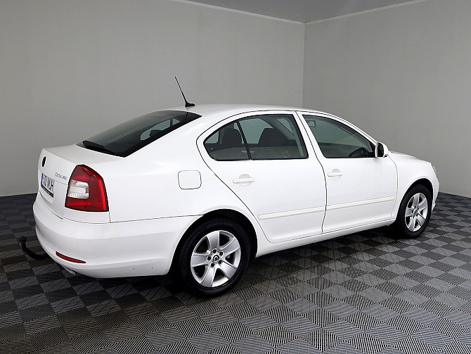 Skoda Octavia Comfortline Facelift ATM 1.9 TDI 77kW Tallina - foto 3