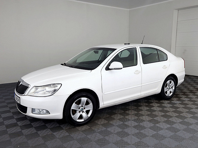 Skoda Octavia Comfortline Facelift ATM 1.9 TDI 77kW Tallina - foto 2