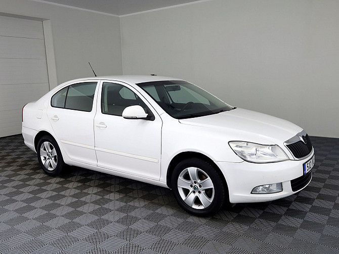 Skoda Octavia Comfortline Facelift ATM 1.9 TDI 77kW Tallina - foto 1