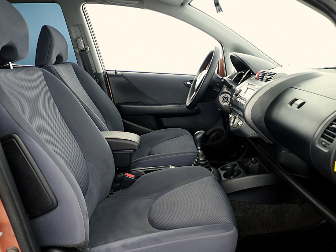 Honda Jazz Facelift 1.3 61kW Таллин - изображение 6
