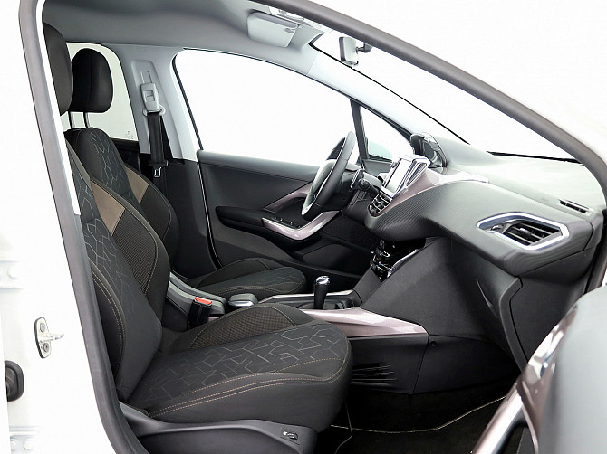 Peugeot 2008 Elegance ATM 1.2 60kW Таллин - изображение 5