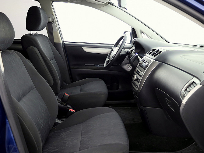 Toyota Avensis Verso Linea Sol Facelift ATM 2.0 110kW Таллин - изображение 6