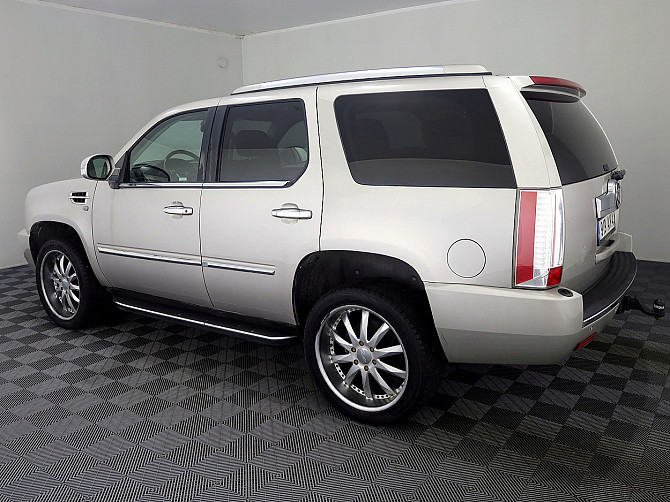 Cadillac Escalade Luxury LPG ATM 6.2 301kW Таллин - изображение 4