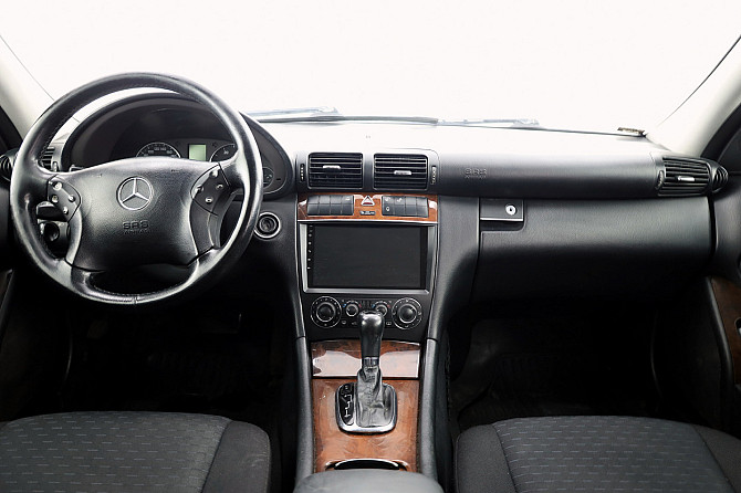 Mercedes-Benz C 220 Elegance Facelift ATM 2.1 CDI 110kW Таллин - изображение 5