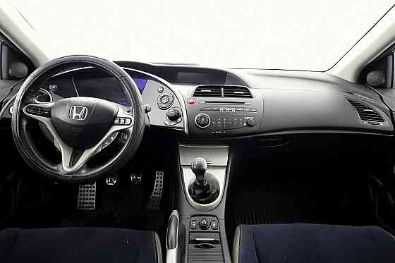 Honda Civic Elegance 1.8 103kW Таллин