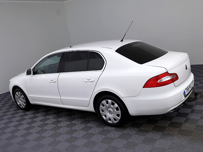 Skoda Superb Comfortline 1.8 118kW Таллин - изображение 4