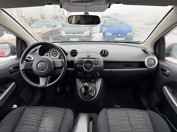 Mazda 2 Elegance 1.3 63kW Таллин - изображение 5