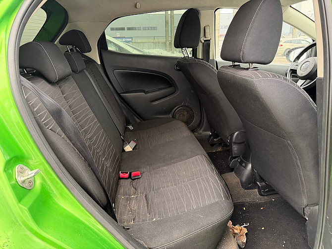 Mazda 2 Elegance 1.3 63kW Таллин - изображение 7
