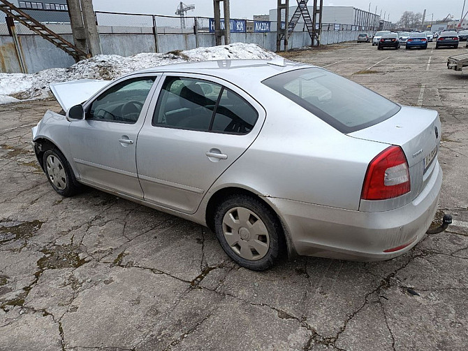 Skoda Octavia Comfortline Facelift 1.6 TDI 77kW Таллин - изображение 4