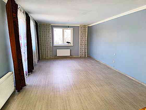 Продаётся дом в Огре, улица Нельку Лашупес Площадь дома: 174 м² Участок: 6 соток... Огре