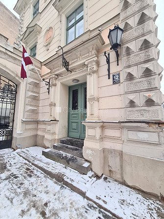 Fasādes māja, renovēta māja, bruģēts piebraucamais ceļš, iespēja nomāt autostāvvietu, Rīga - foto 6