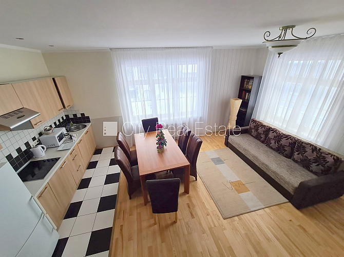 Фасадный дом, реновированный дом, благоустроенный озеленённый двор, закрытый Юрмала - изображение 5