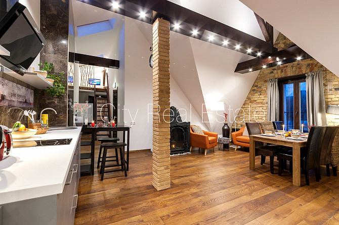 Renovēta māja, luksuss apartamenti , mansards, ir lifts, guļamistabu skaits 2 gab., viesistaba, Rīga - foto 3