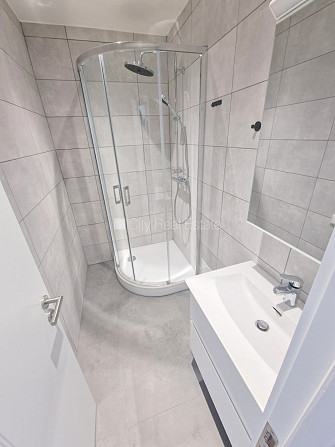 Fasādes māja, renovēta māja, labiekārtots apzaļumots pagalms, slēgts pagalms, vieta Rīga - foto 13