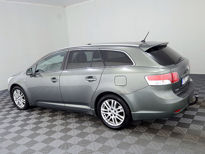 Toyota Avensis Linea Sol ATM 2.2 D-CAT 110kW Tallina - foto 4