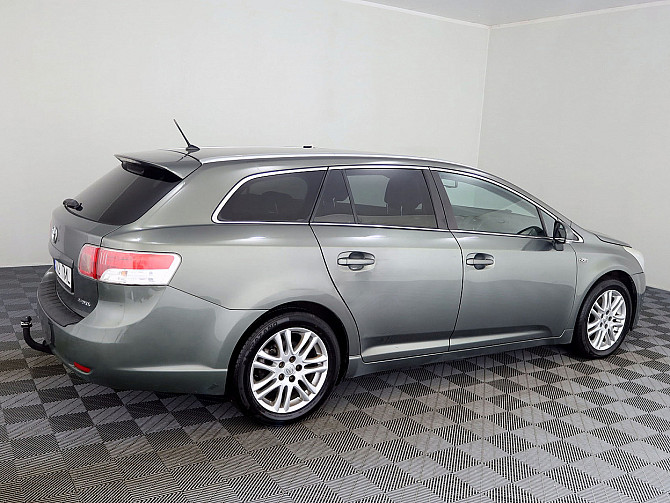 Toyota Avensis Linea Sol ATM 2.2 D-CAT 110kW Tallina - foto 3
