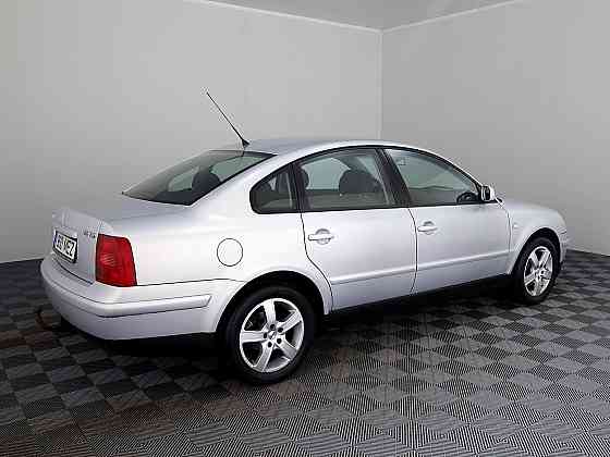 Volkswagen Passat Comfortline ATM 2.5 TDI 110kW Tallina