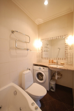 Pieejams No 1.jūnija. Ilgtermiņā izīrē penthouse dzīvokli ar 2 izolētām istabām netālu no Rīga - foto 9