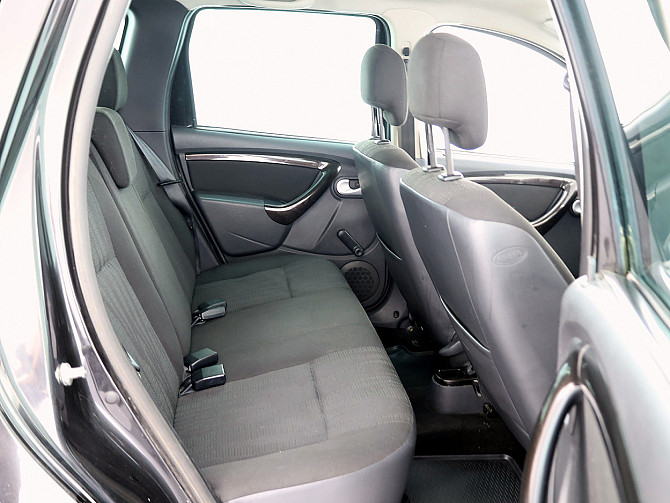 Dacia Duster Laureate 4x4 1.5 dCi 81kW Tallina - foto 7