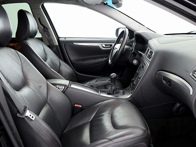 Volvo S60 Summum Facelift LPG 2.4 103kW Tallina - foto 6